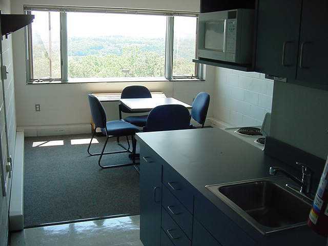 Grasso Living\/Dining room area